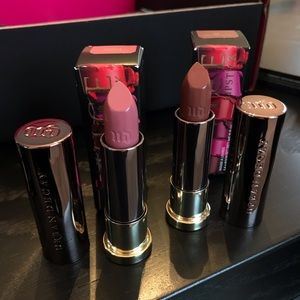 Urban Decay lipstick set of 2